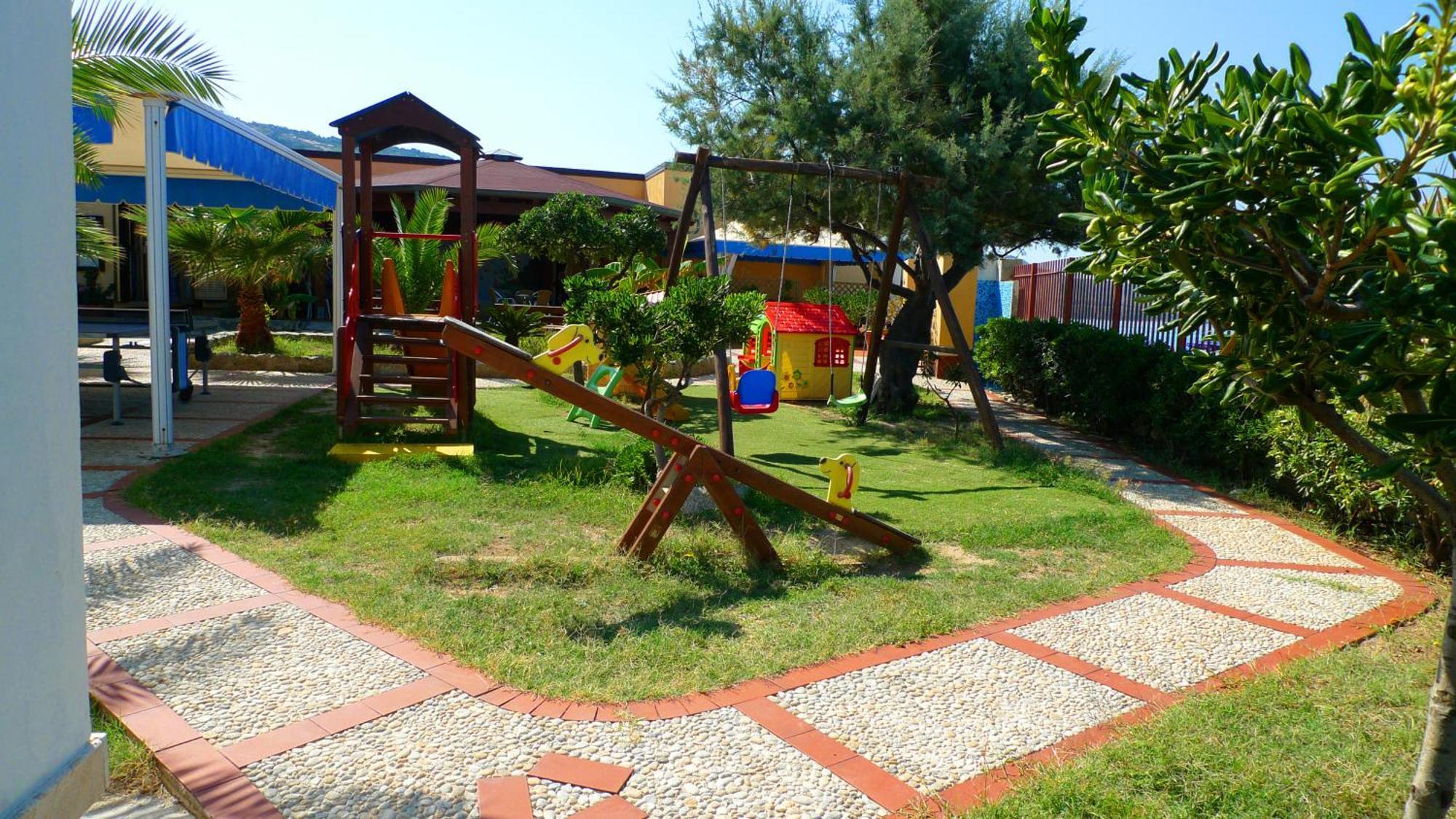 Residence Il Turistico Zambrone Extérieur photo